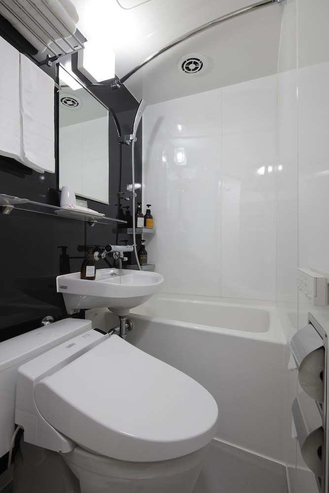 rembrandt style yokohama kannai