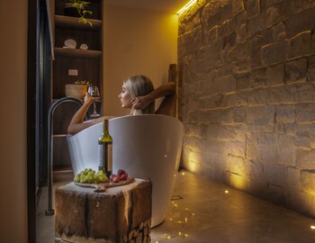 pavilions at lenswood