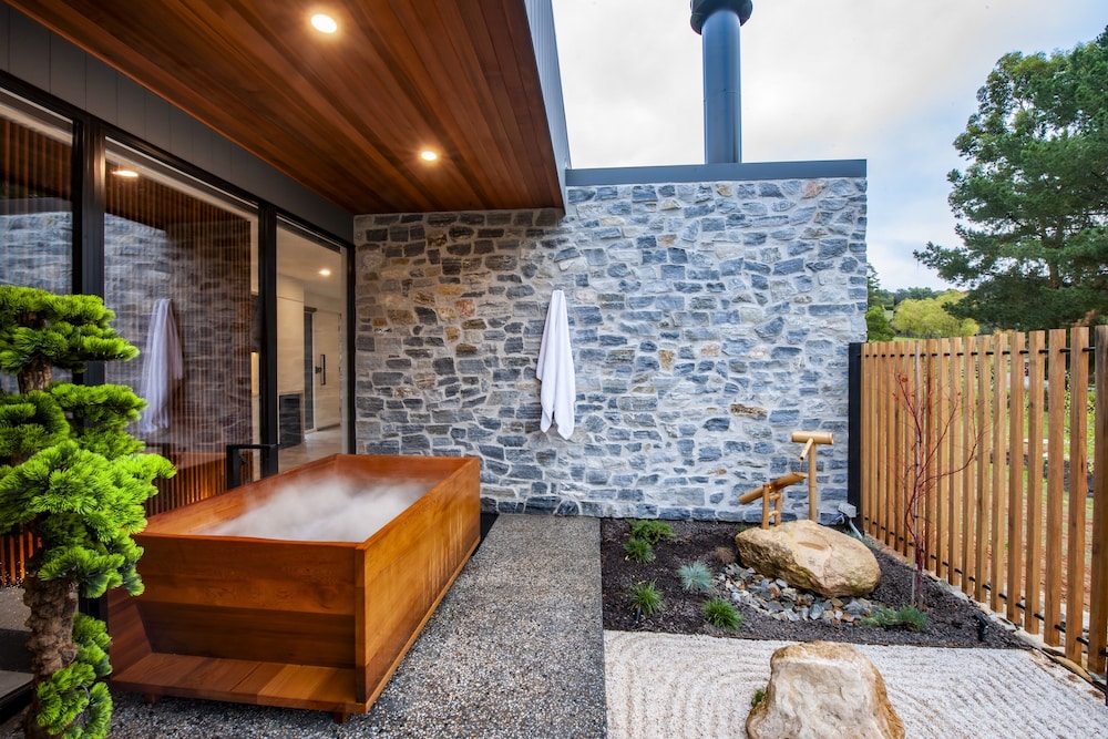 pavilions at lenswood