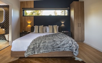 pavilions at lenswood