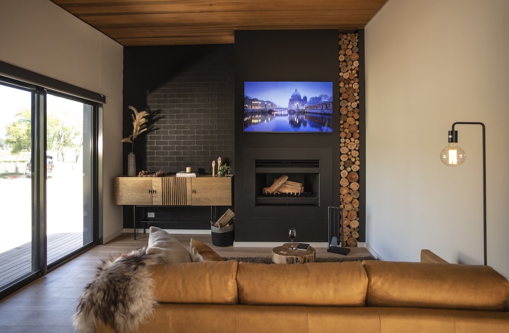 pavilions at lenswood