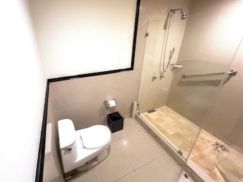 tikal futura hotel and convention center