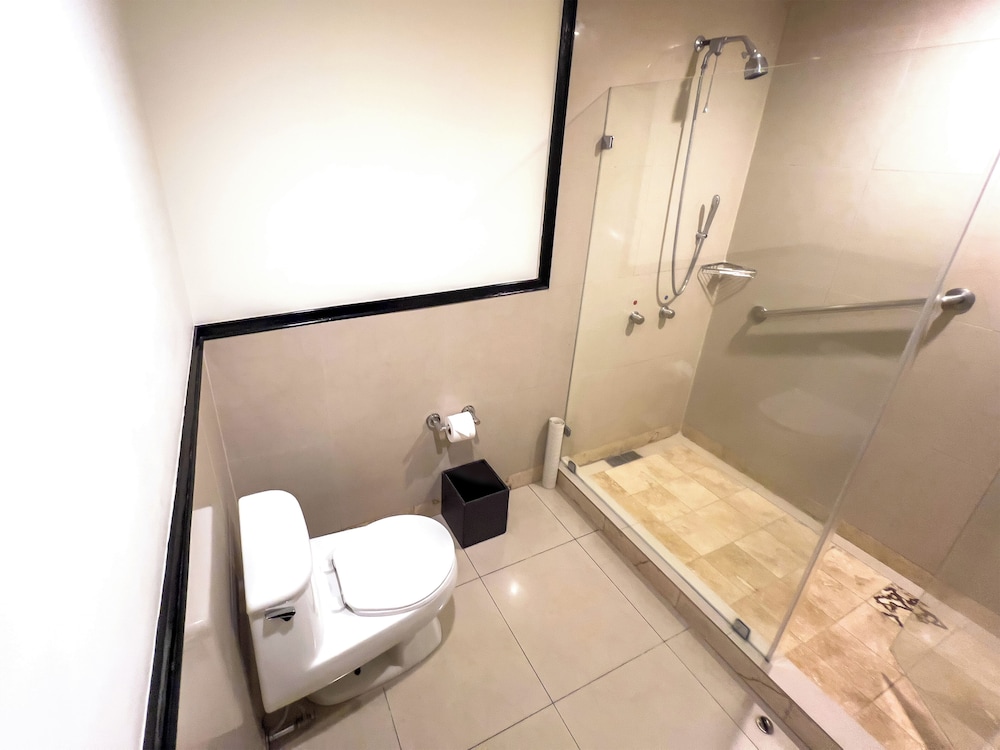 tikal futura hotel and convention center