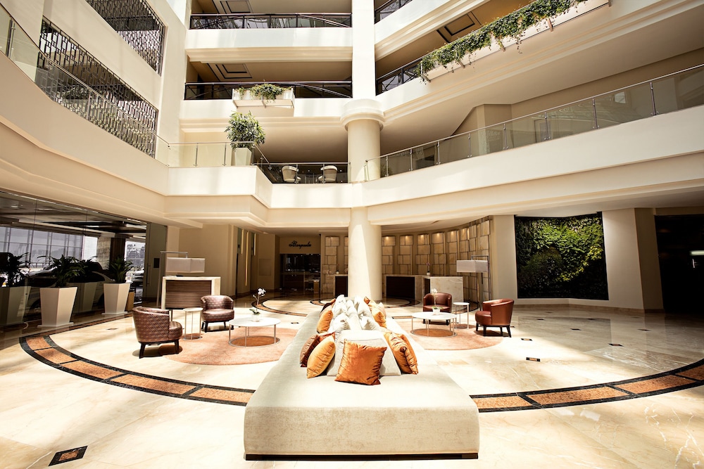 tikal futura hotel and convention center