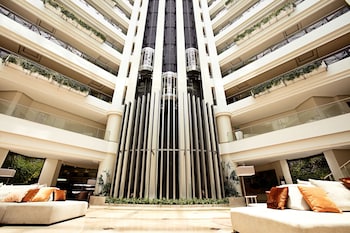 tikal futura hotel and convention center