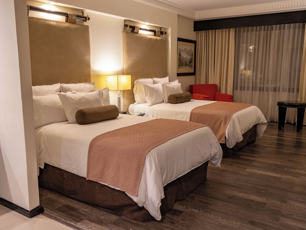 tikal futura hotel and convention center