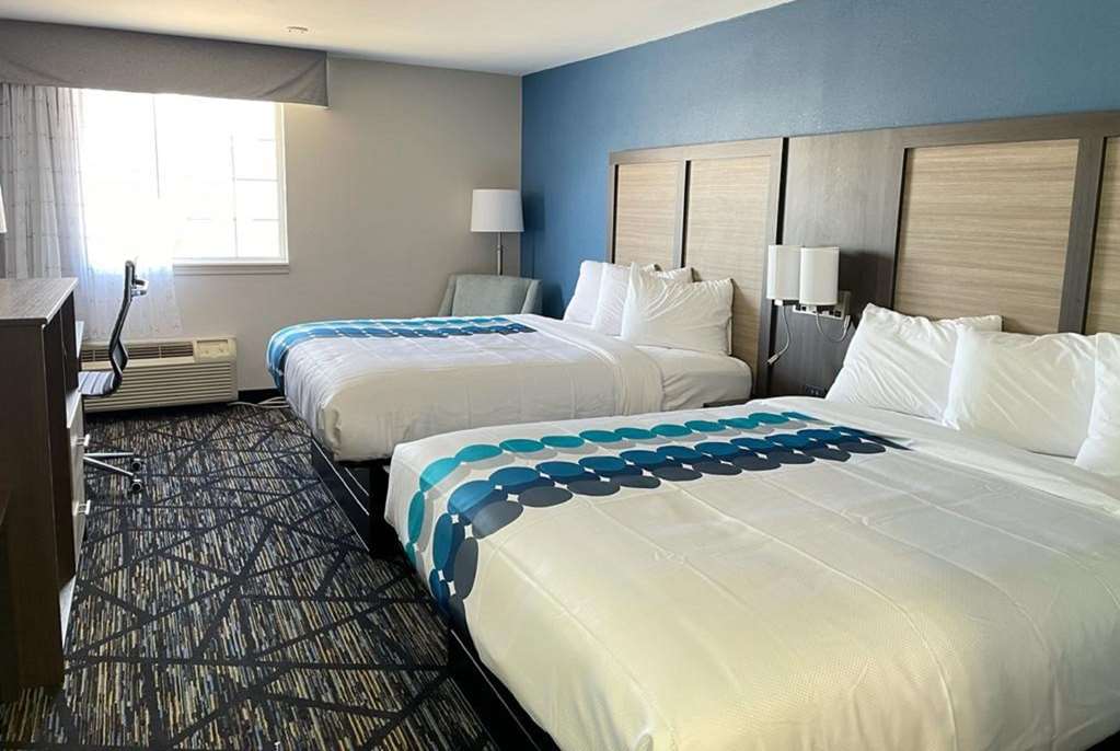 baymont by wyndham blackwell i 35