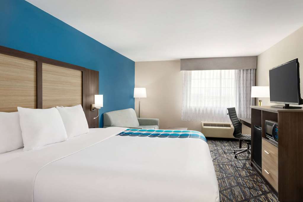 baymont by wyndham blackwell i 35