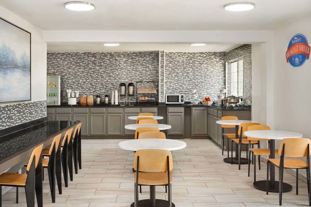 baymont by wyndham blackwell i 35