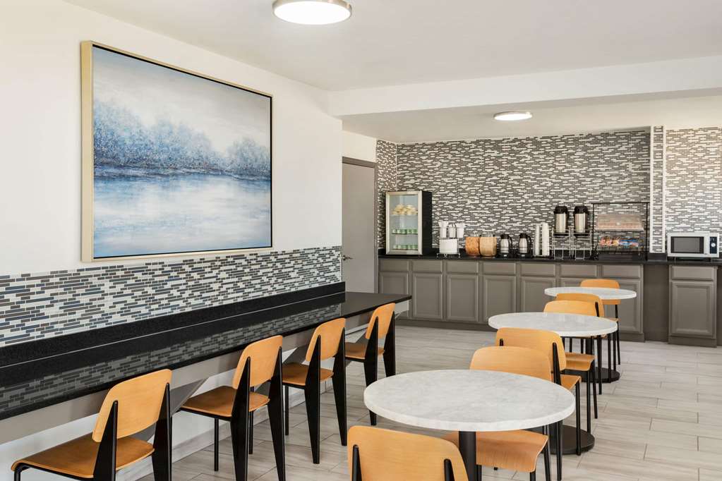 baymont by wyndham blackwell i 35