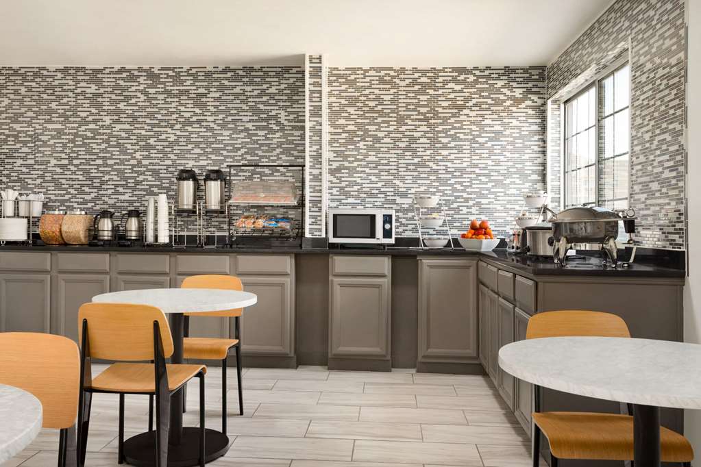 baymont by wyndham blackwell i 35