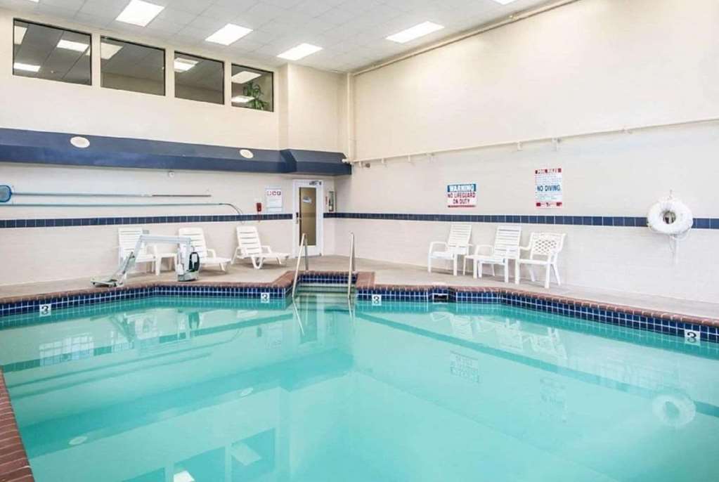 baymont by wyndham blackwell i 35