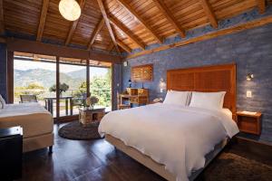 luna runtun adventure spa