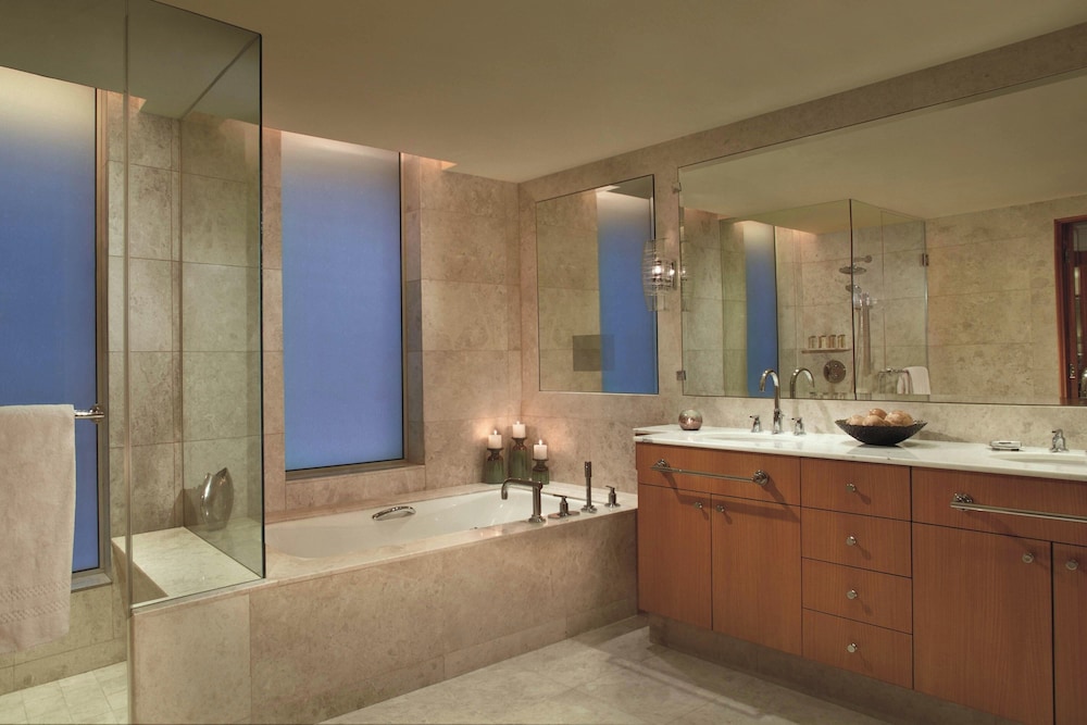 the ritz carlton executive residences