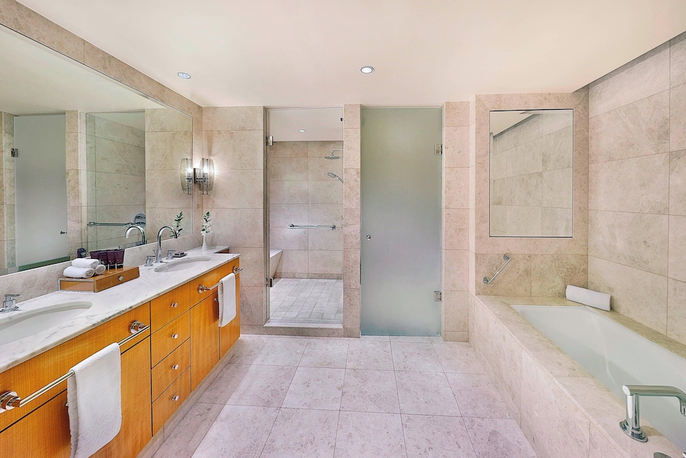 the ritz carlton executive residences