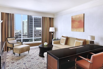 the ritz carlton executive residences