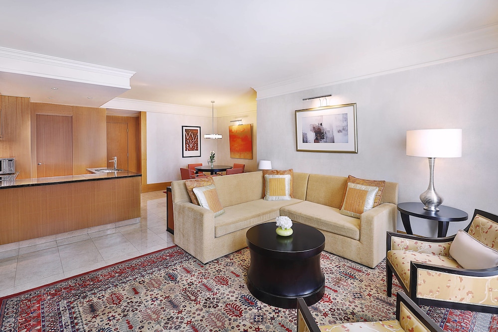 the ritz carlton executive residences