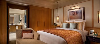 the ritz carlton executive residences