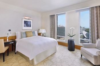 the ritz carlton executive residences