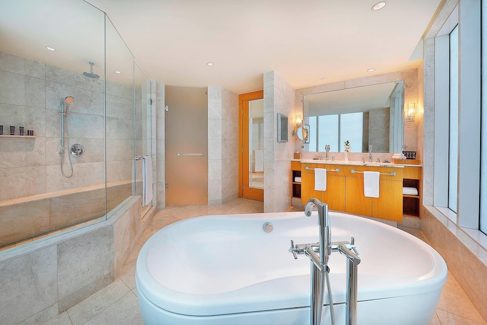 the ritz carlton executive residences