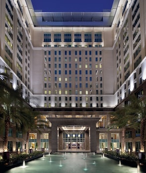The Ritz-Carlton Executive Residences,Dubai>>Difc,5 star