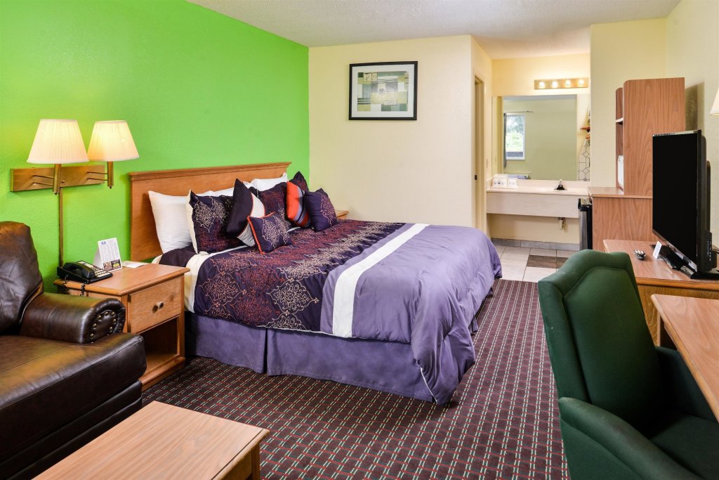 Studio 6 Suites Chattanooga, Tn - Lookout Mtn.,Tennessee>>Chattanooga,2 star