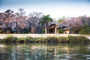hakusembe river lodge