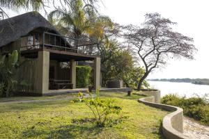 hakusembe river lodge