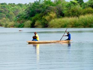 hakusembe river lodge