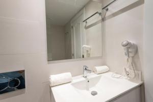 apartamentos blanco sol