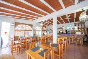 apartamentos blanco sol