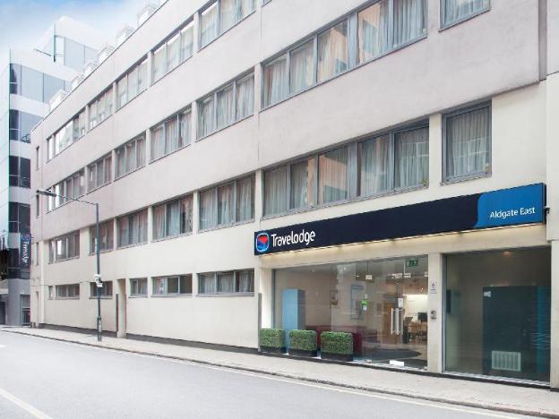 travelodge london central aldgate east
