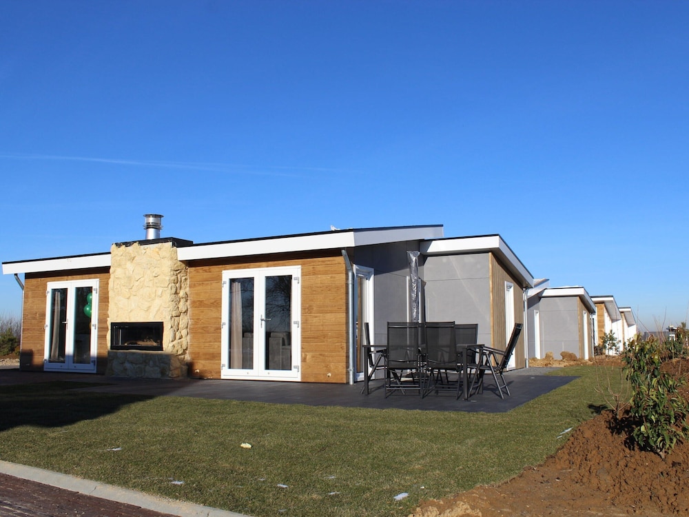 tidy chalet with a dishwasher on the bemelerberg