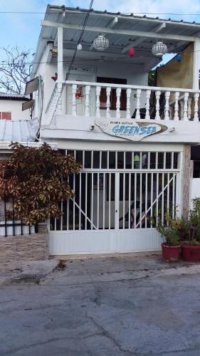 green sea villa helen inn located at kilometer 4 circunvalar