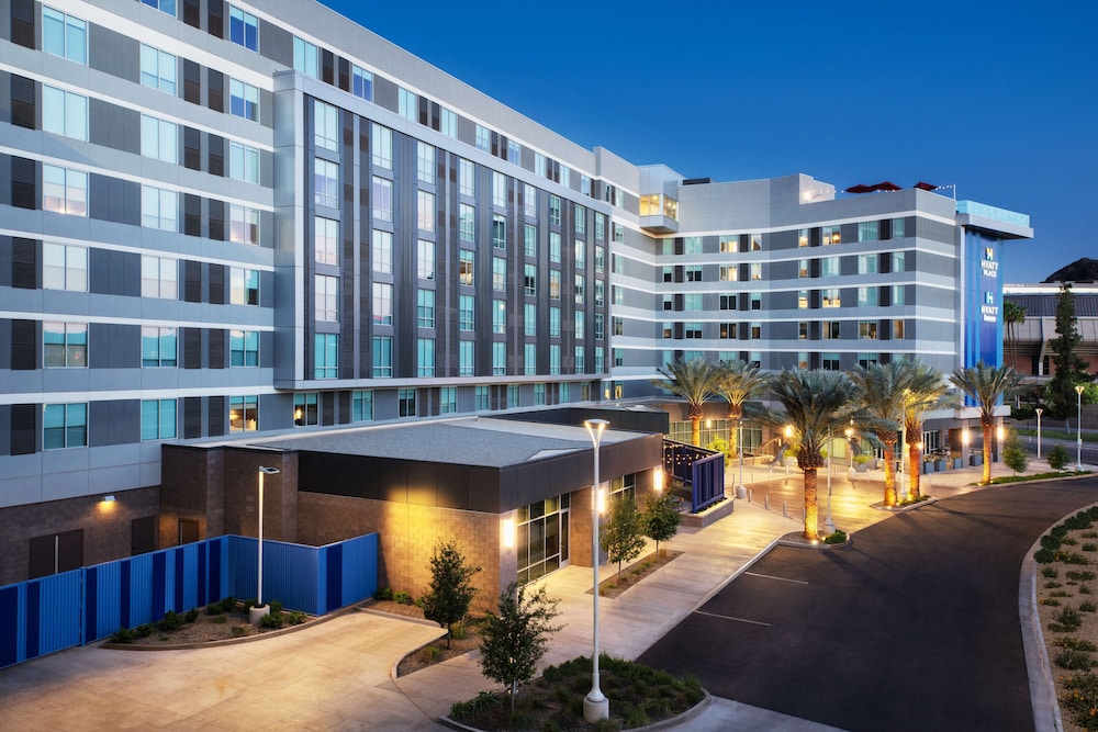 hyatt place tempe phoenix university