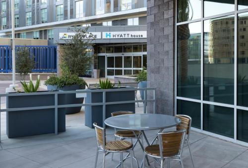 hyatt place tempe phoenix university