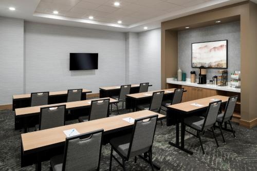 hyatt place tempe phoenix university