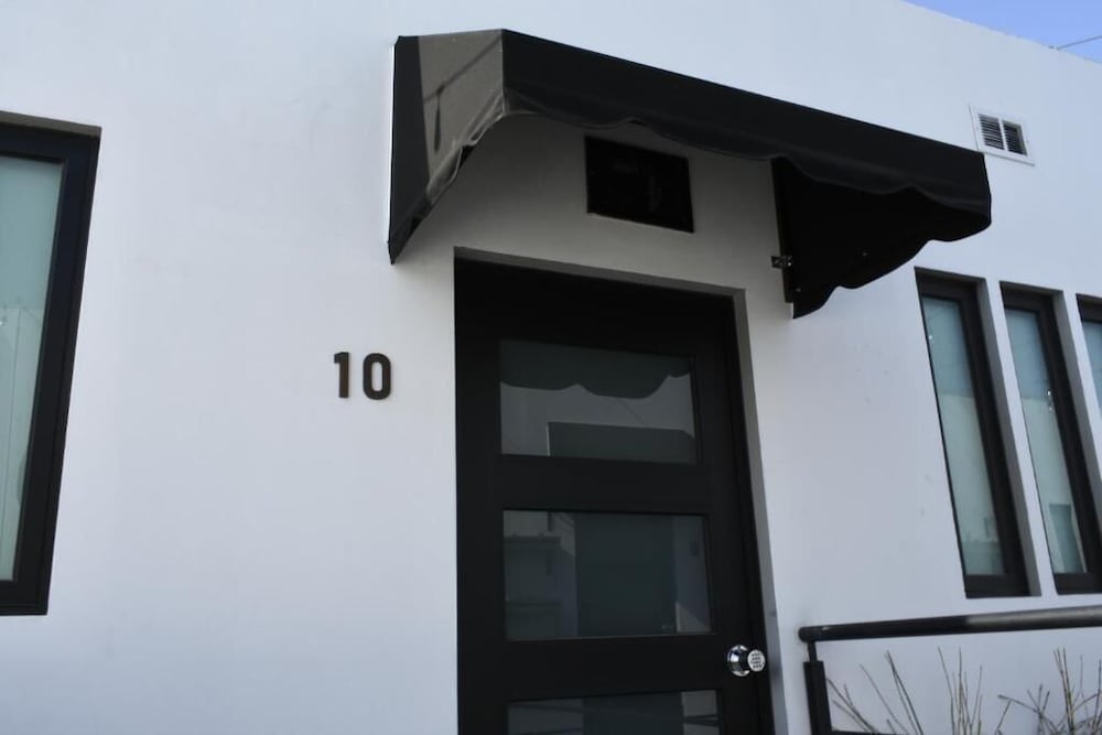 tj border suites by hosted by me