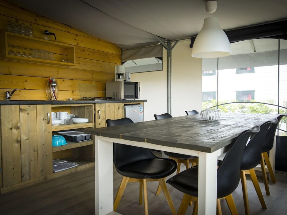 tent lodge near loonse and drunense dunes