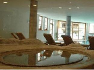 post alpina family mountain chalets