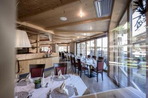 post alpina family mountain chalets