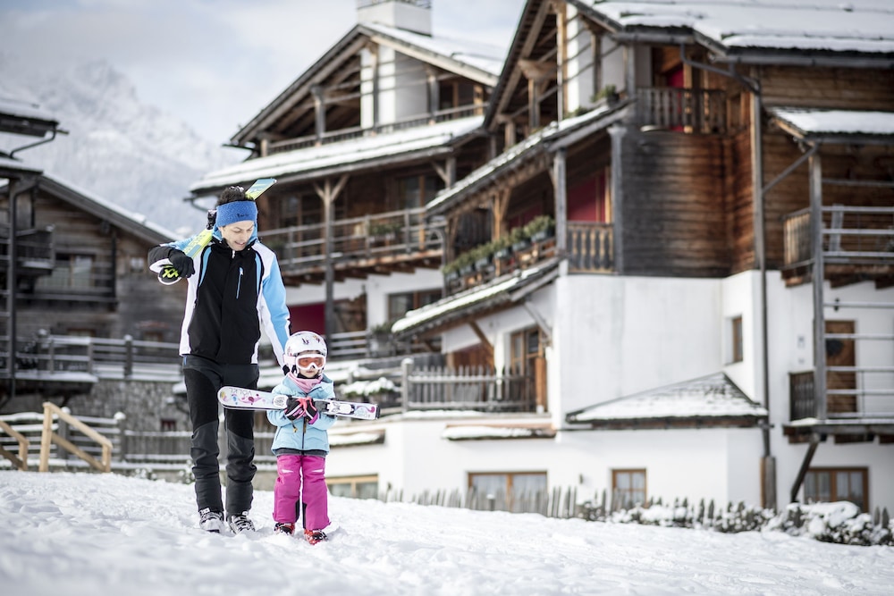 post alpina family mountain chalets