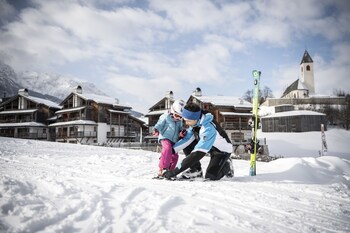 post alpina family mountain chalets