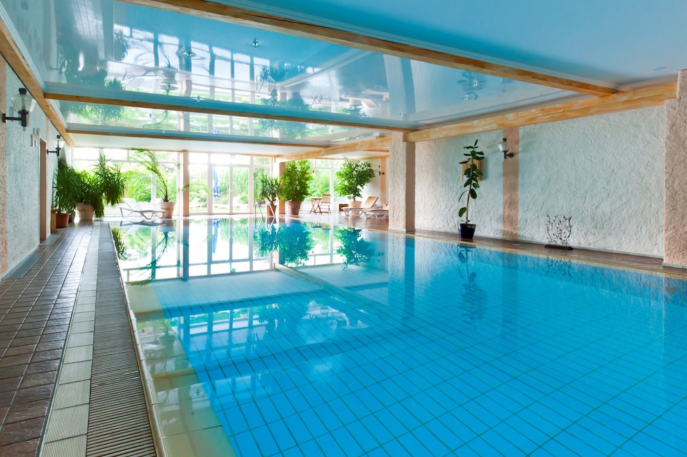 sure hotel by best western rhoen garden