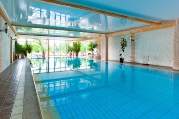 sure hotel by best western rhoen garden