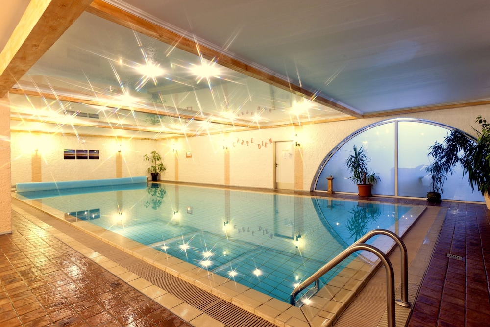 sure hotel by best western rhoen garden