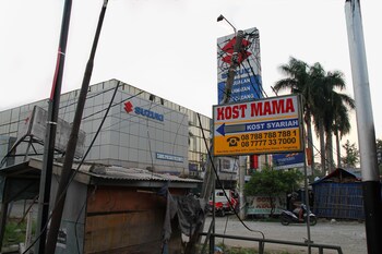 hotel syariah mama kutajaya pasar kemis