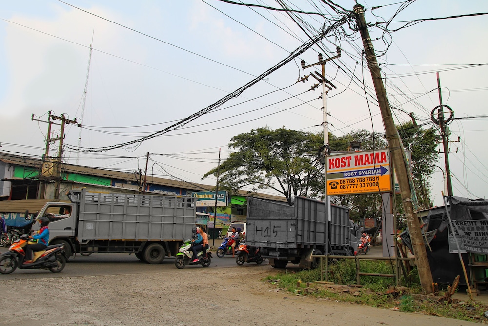 hotel syariah mama kutajaya pasar kemis