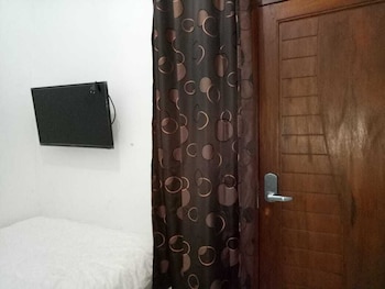 hotel syariah mama kutajaya pasar kemis