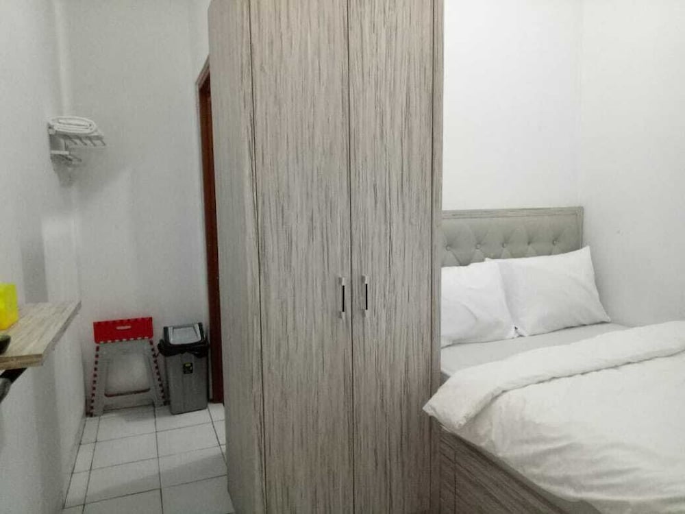 hotel syariah mama kutajaya pasar kemis